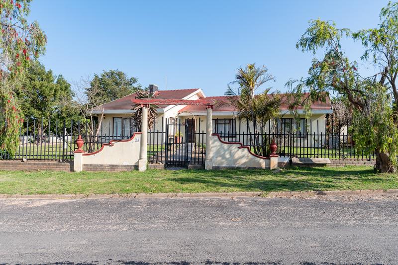 4 Bedroom Property for Sale in Riviersonderend Western Cape